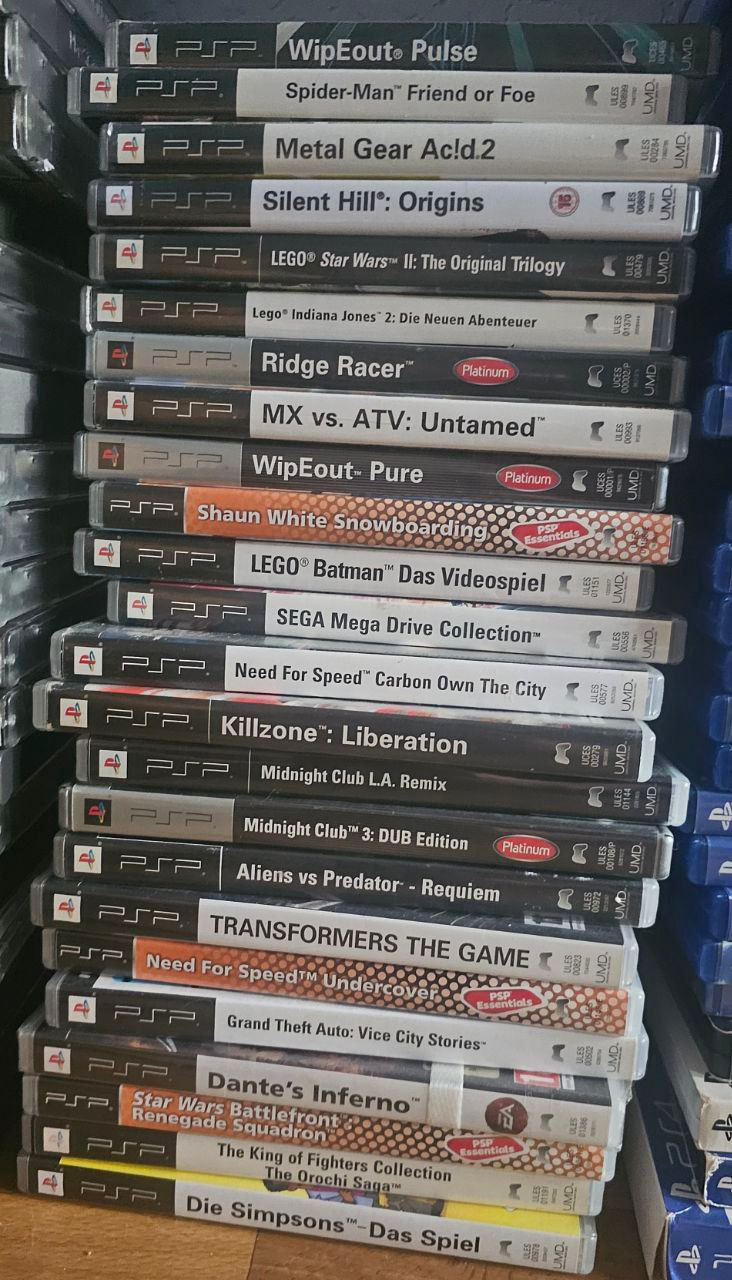 Vind Jocuri PSP foto 0