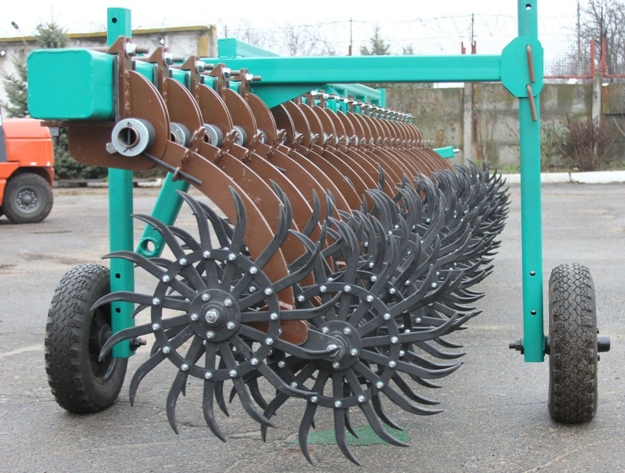 Cultivator rotativ (sapa). foto 2