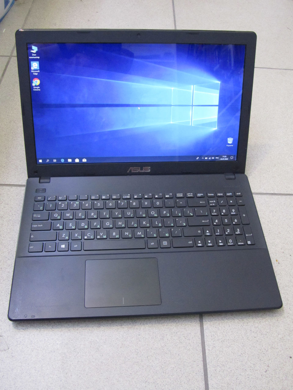 Asus R512M Идеальное состояние
