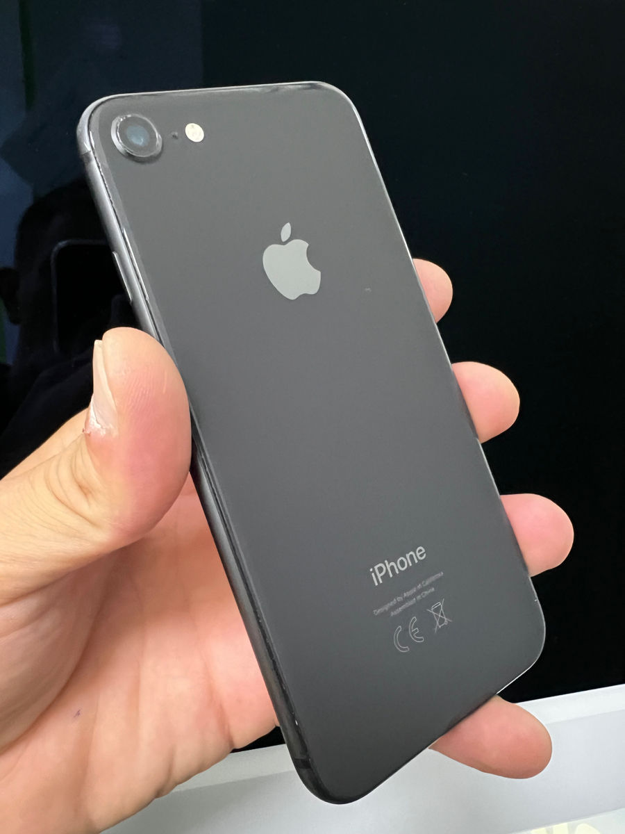IPhone 8 foto 0