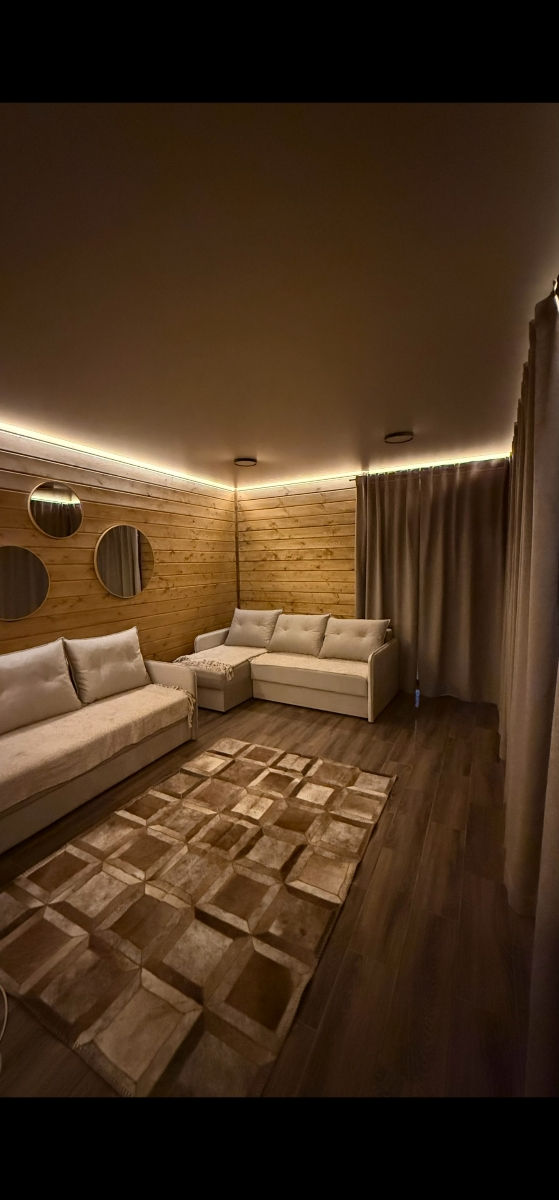 Inchiriere Vila cu piscina sauna si ciubar fierbinte In Balti foto 10