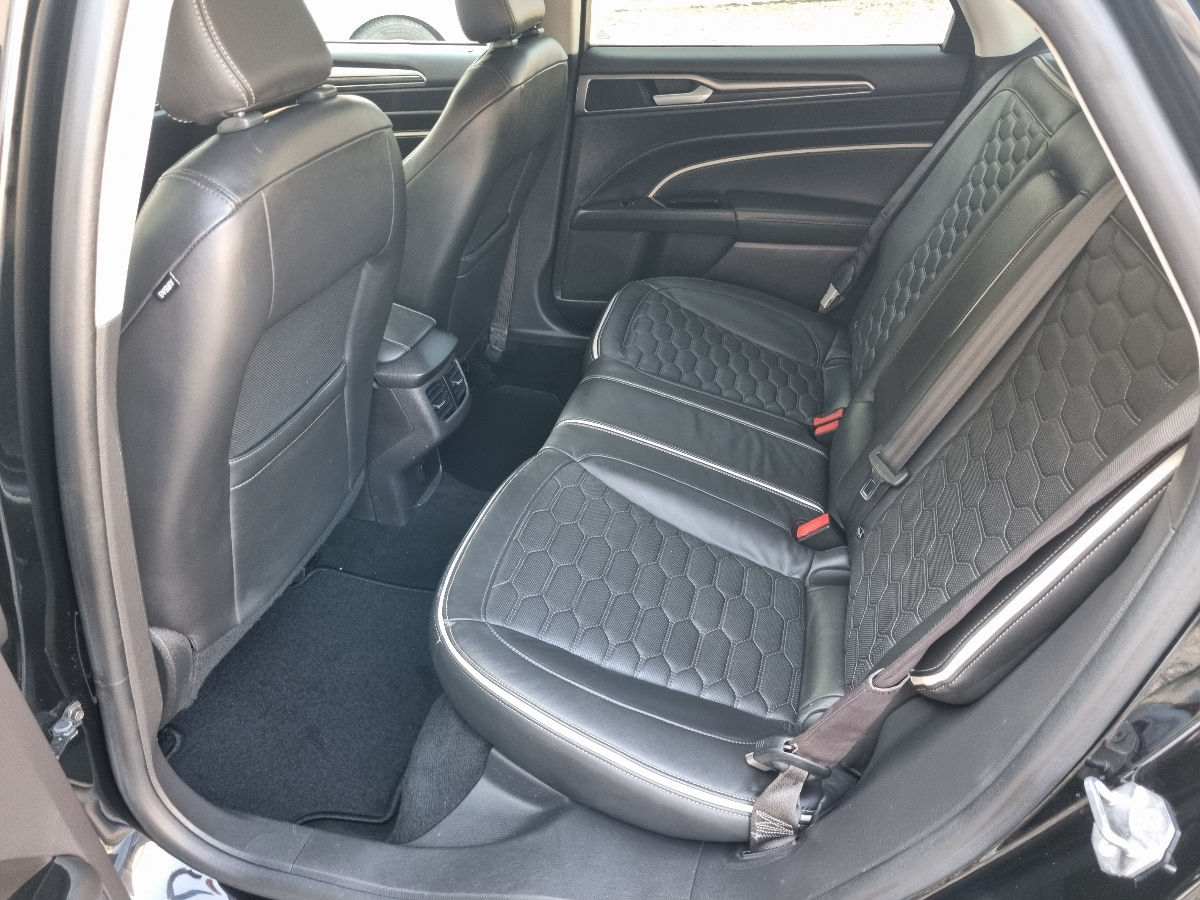 Ford Mondeo 2019 photo 18
