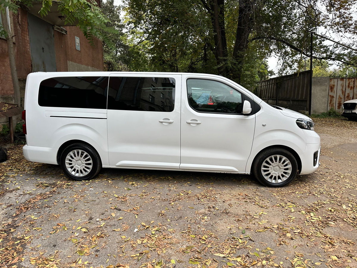 Toyota Proace foto 2