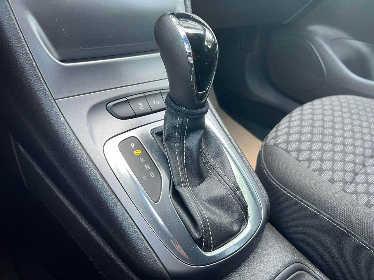 Opel Astra foto 12