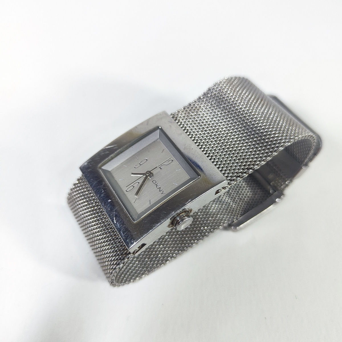 DKNY женские часы Quartz. Donna Karan New York.
 фото 2