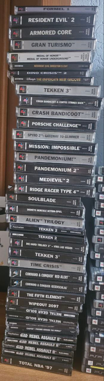 Vind Jocuri PS1 foto 0