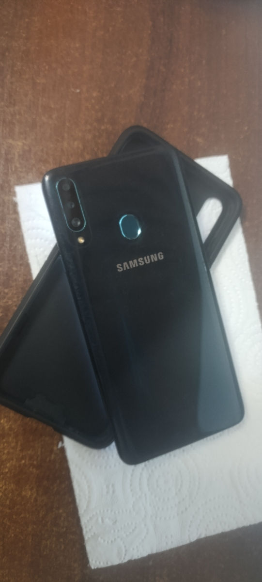 Vând Samsung A20s cu 32 GB și 3 GB RAM. foto 7