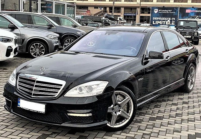 Mercedes S-Class foto 0