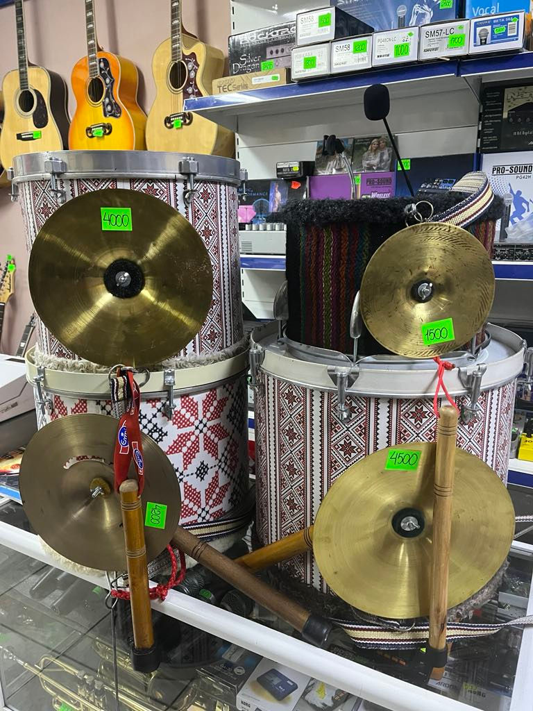 Tobe lautaresti! Intilniti sarbatorile cu muzica si voie buna! foto 0