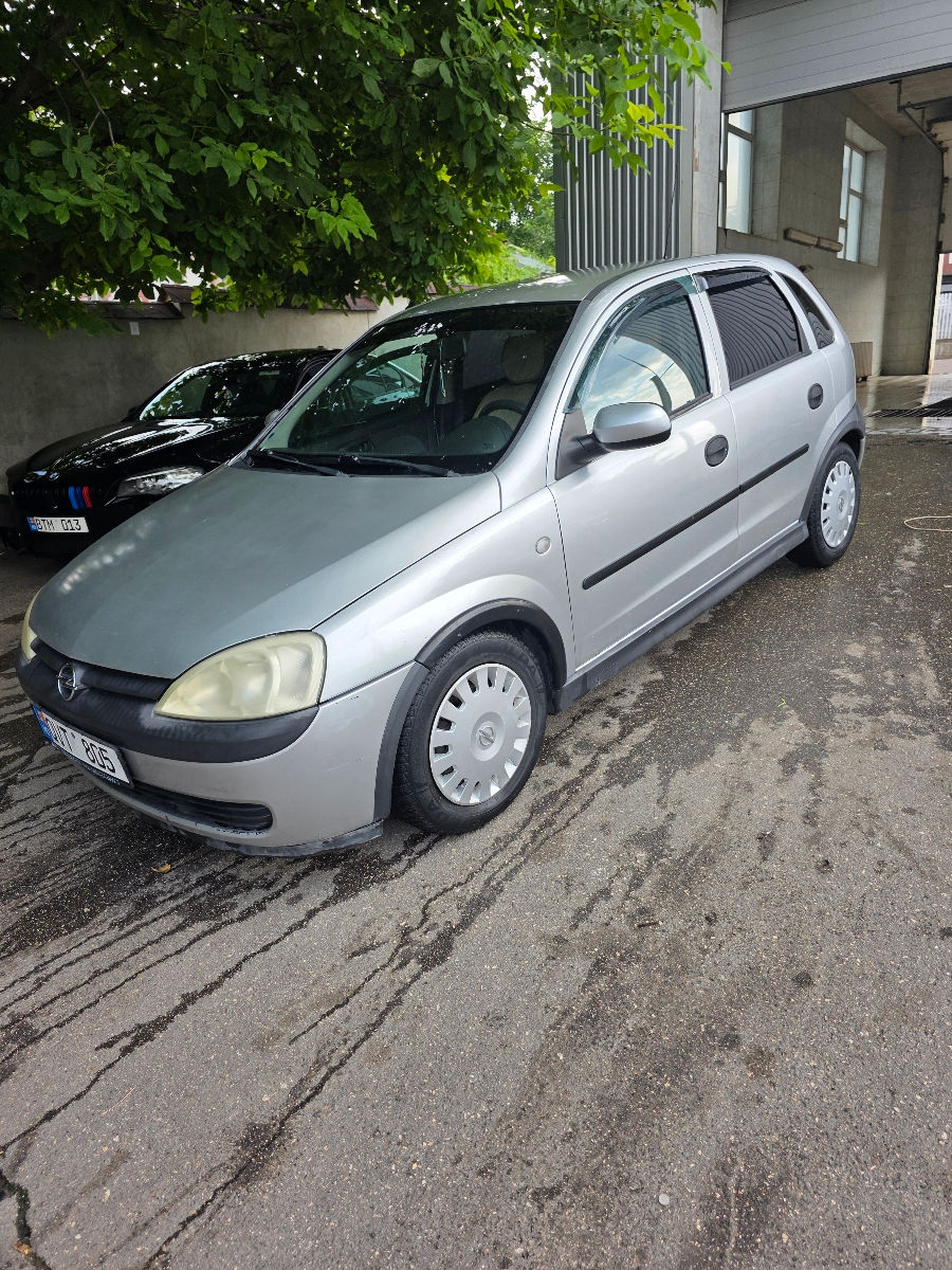 Opel Corsa foto 7
