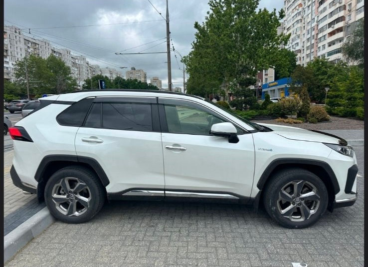 Toyota Rav 4 foto 1