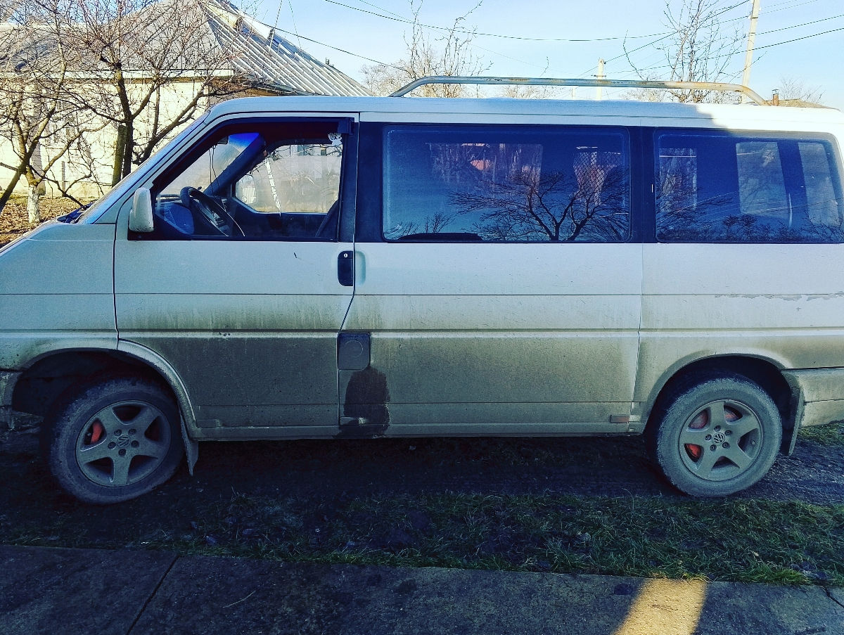 Volkswagen T4 foto 5