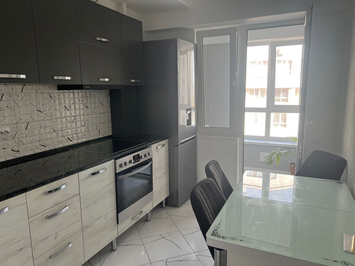 Apartament cu 1 cameră, 40 m², Centru, Chișinău