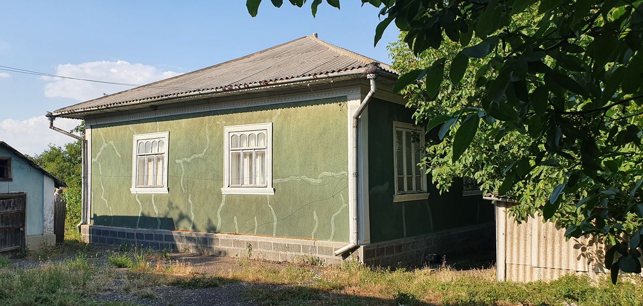 Продаётся дом в селе Корлэтень фото 2