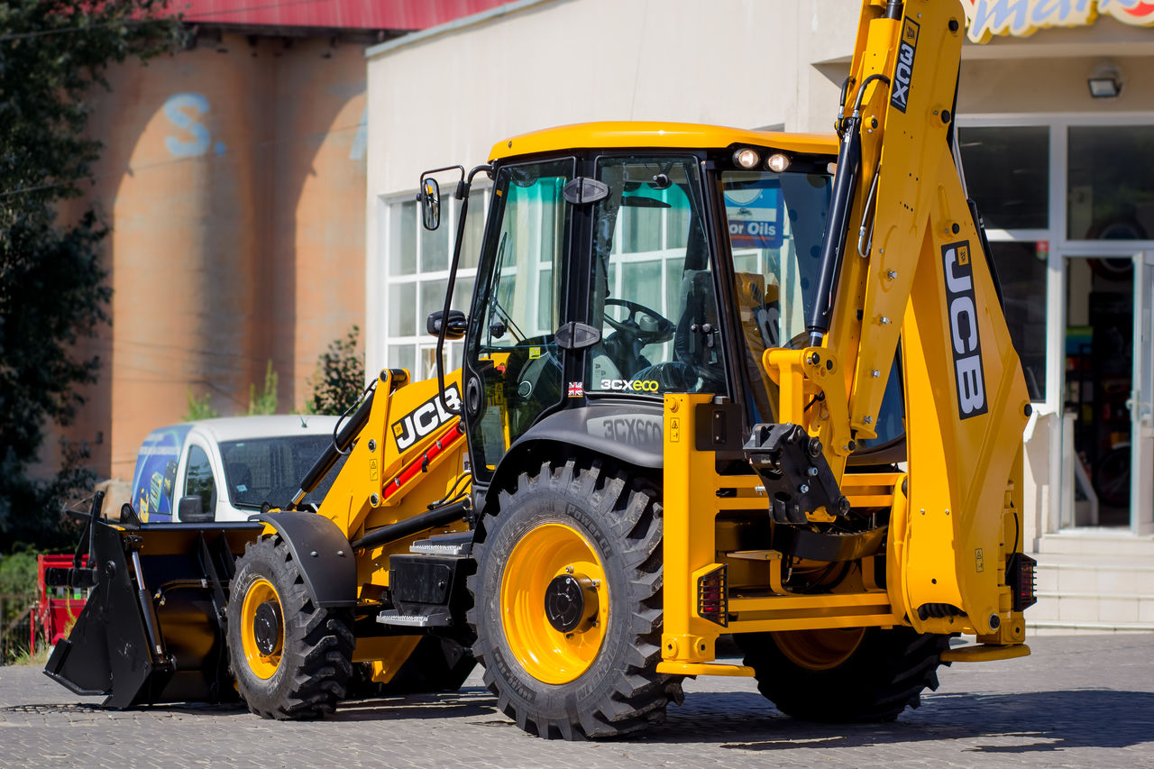 Buldoexcavatoare jcb 3cx /4cx foto 1