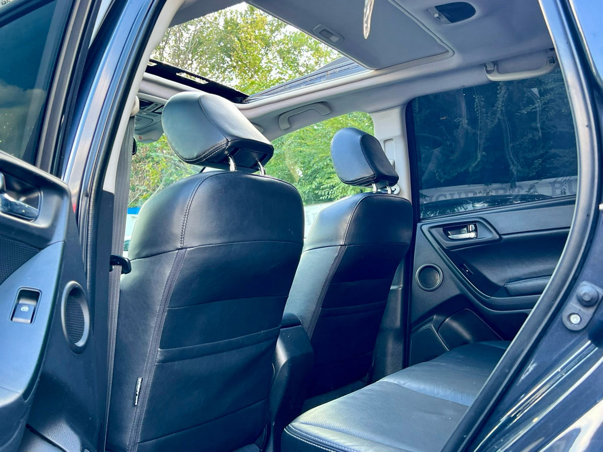 Subaru Forester foto 6