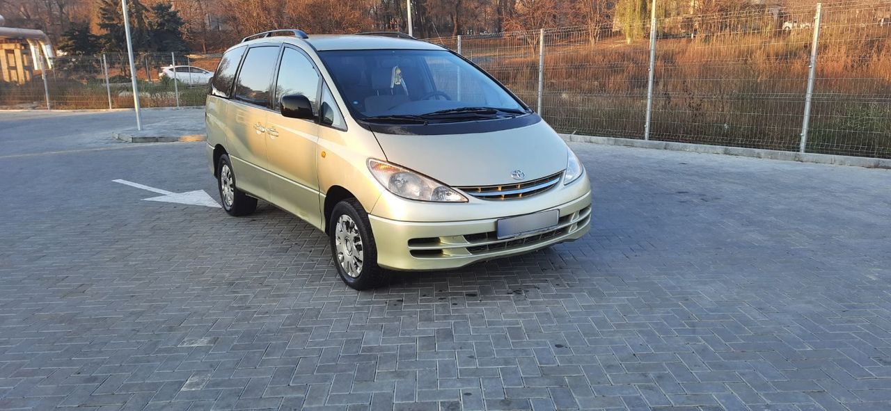 Toyota Previa foto 4