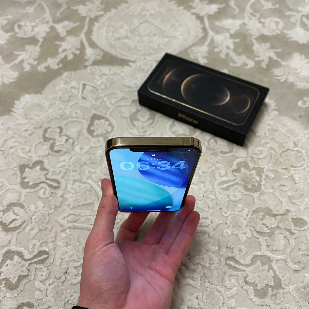 iPhone 12 Pro 256GB Gold фото 4