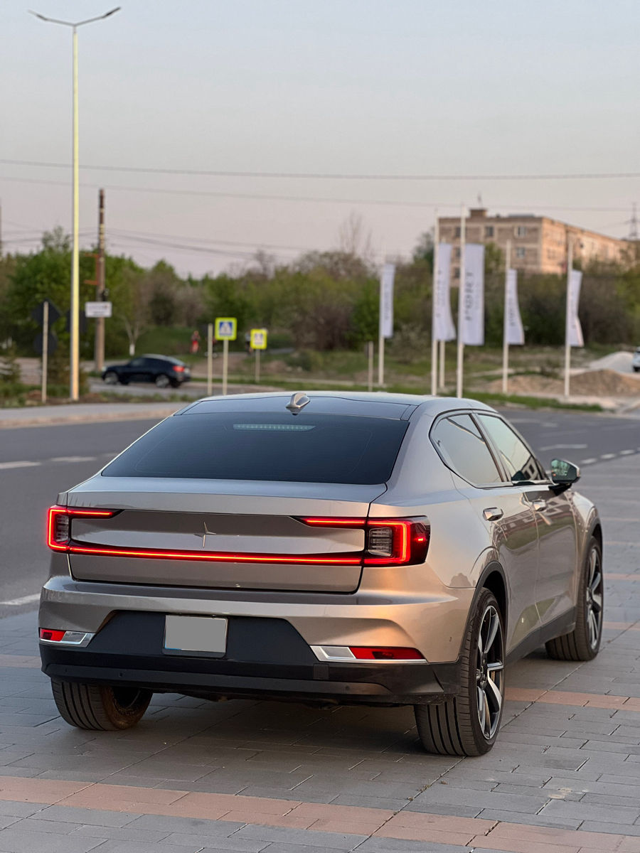 Polestar 2 foto 2