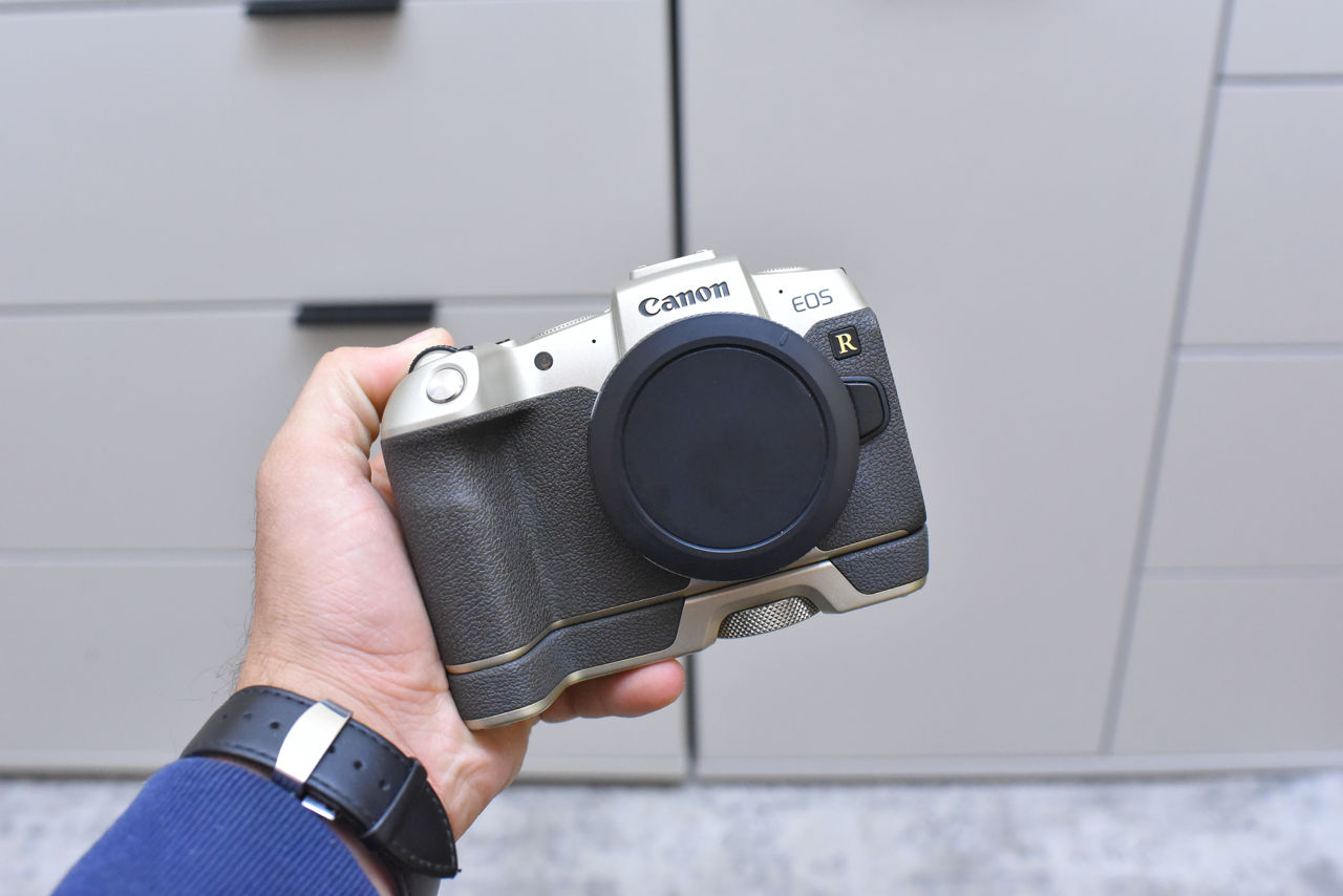 Canon RP Gold Body + Grip