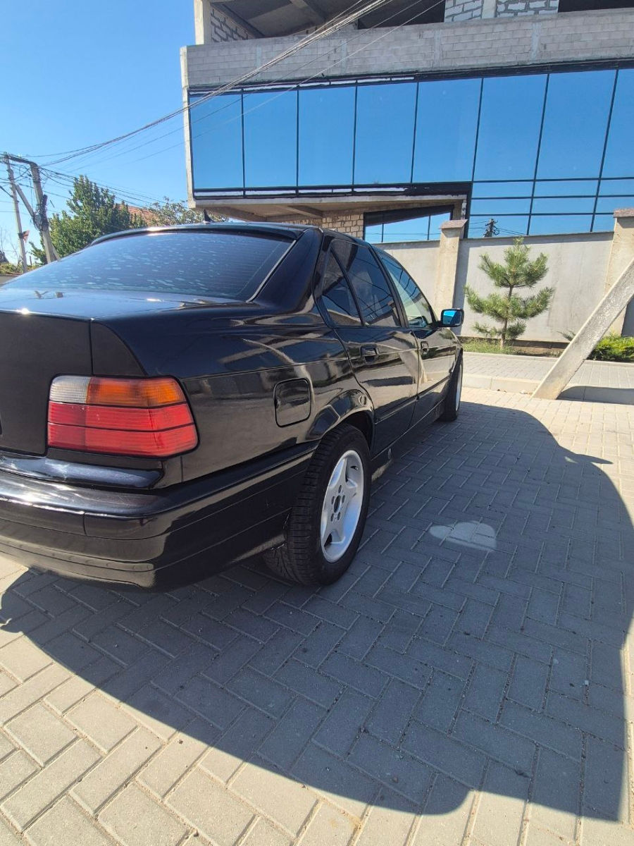 bmw-3-series-1994-999999-2350