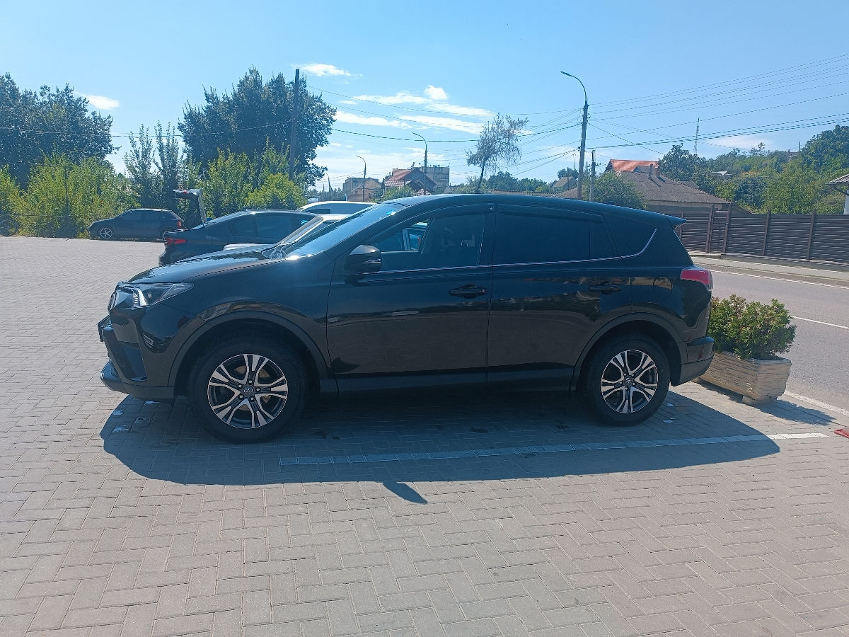 Toyota Rav 4 foto 5