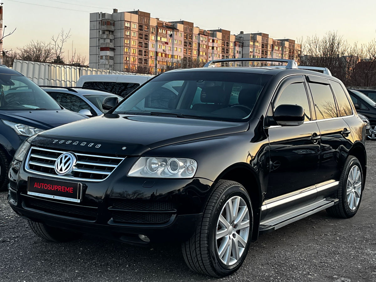 Volkswagen Touareg foto 2