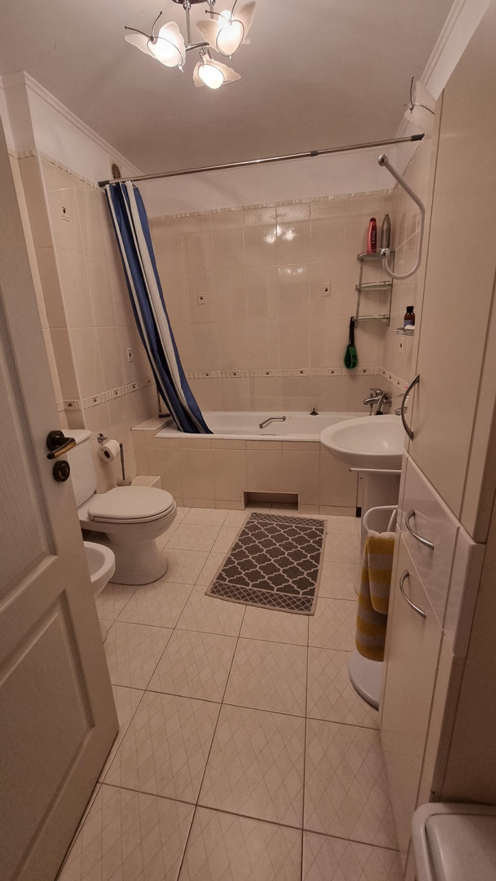 Apartament cu 3 camere, 108 m², Botanica, Chișinău foto 9