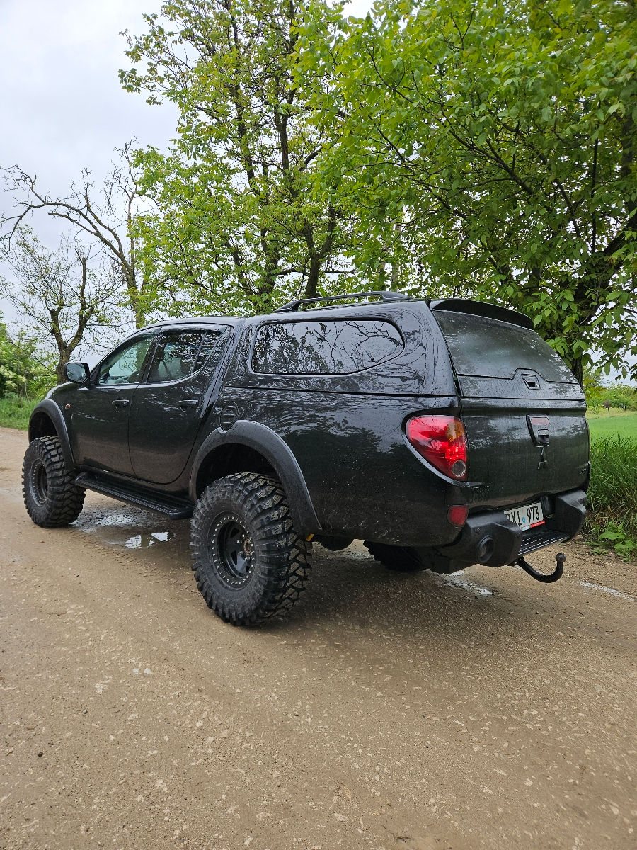 Mitsubishi L200 foto 4