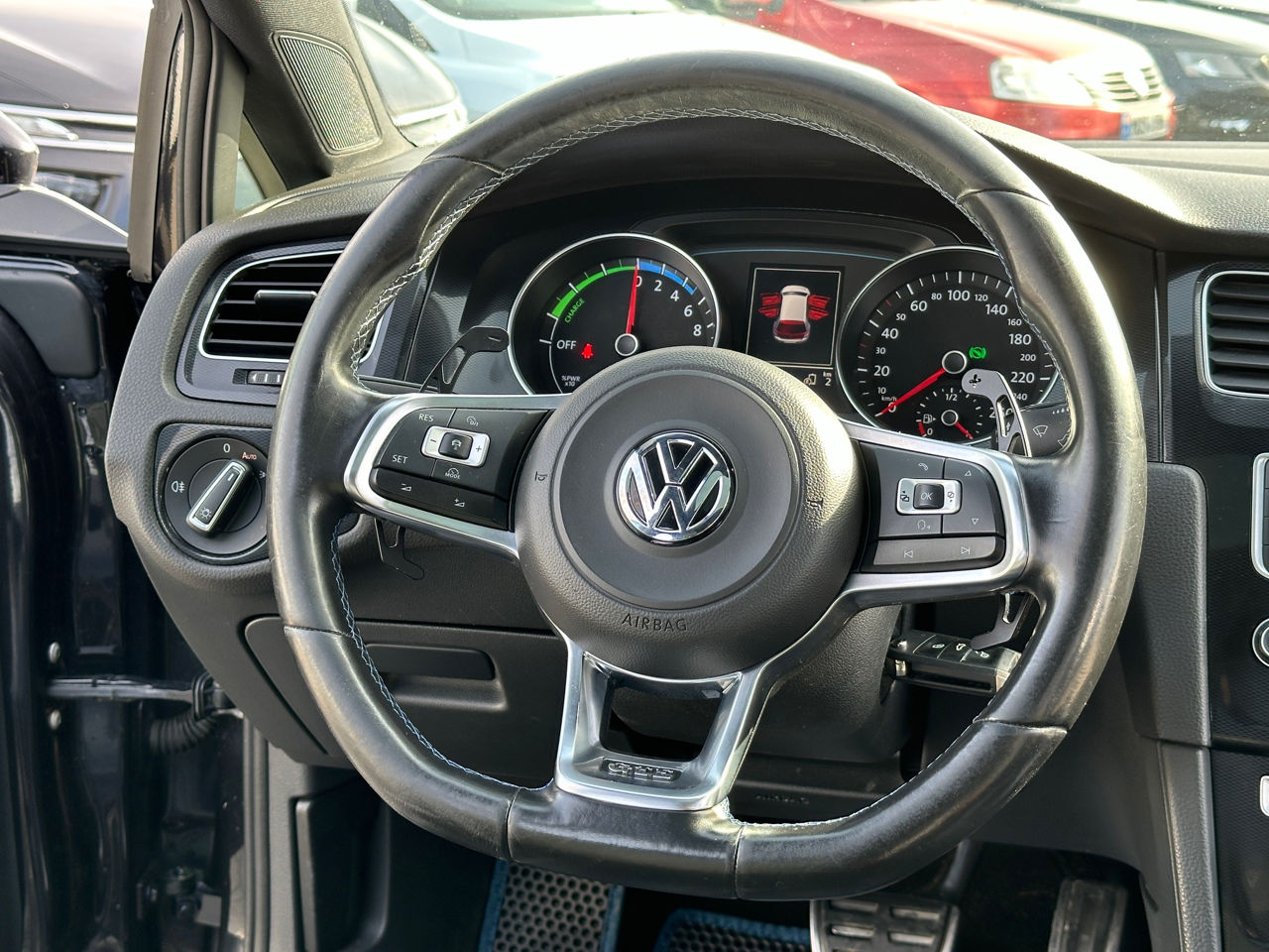 Volkswagen Golf foto 11