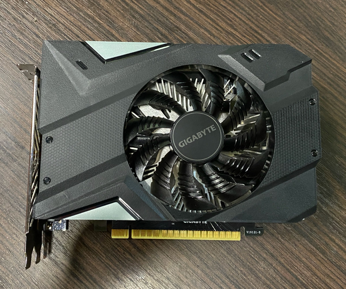 NVIDIA GeForce GTX 1650 foto 0