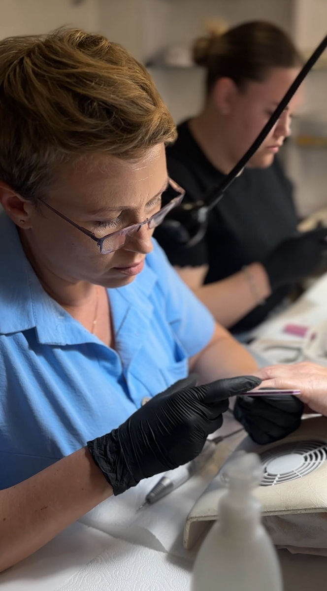 Курс  Наращивания Ногтей и покрытия гель-лаком.  Curs Acoperire cu Gel,Gel-Lac a unghiilor (Shellac) foto 4