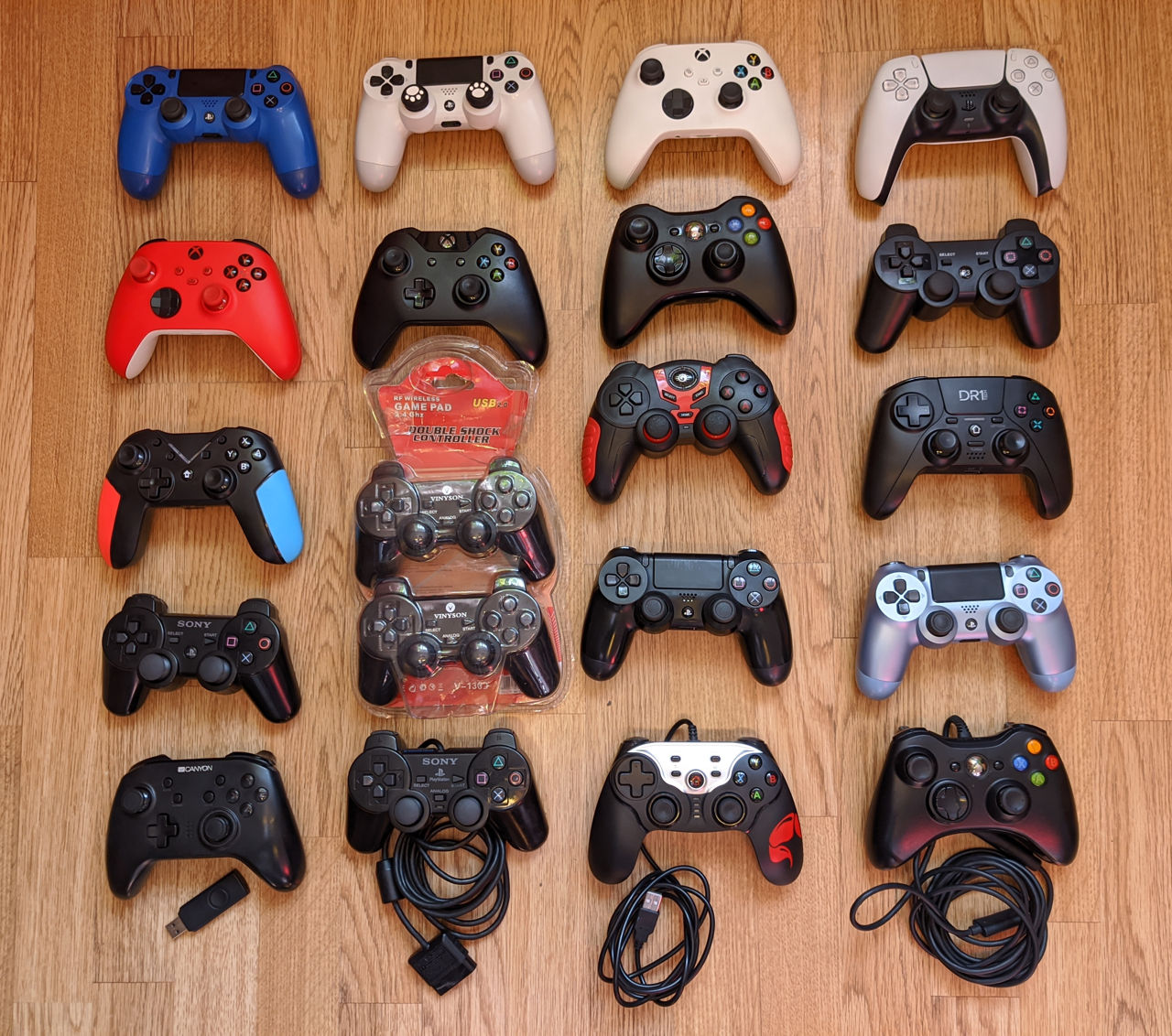 Controler PS1 - PS2 - PS3 - PS4 - PS5 - PC  - Xbox 360 -  One - series S,X - Switch - Buuz PS2 foto 0