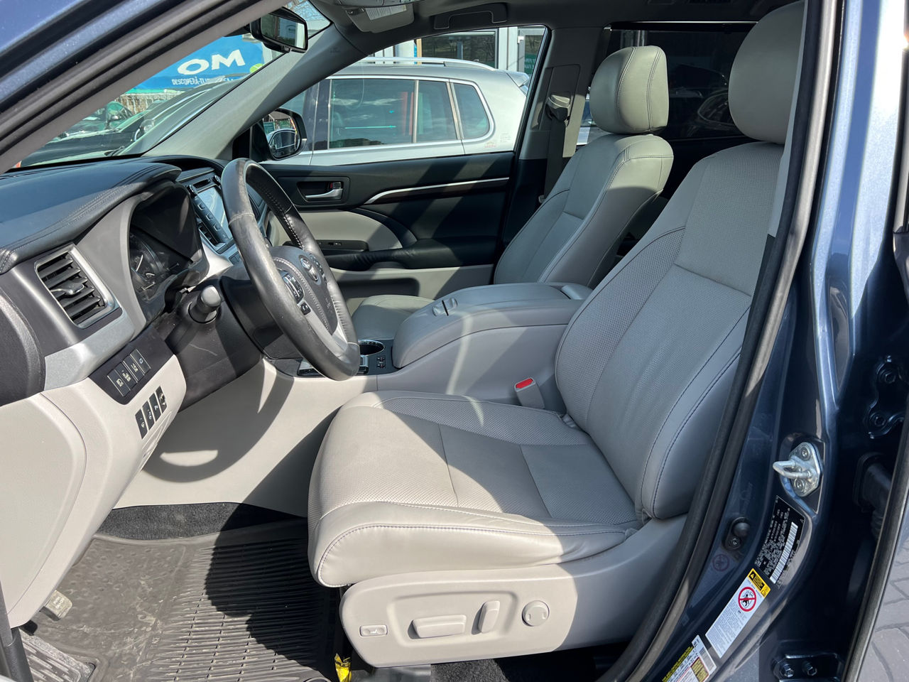 Toyota Highlander foto 7