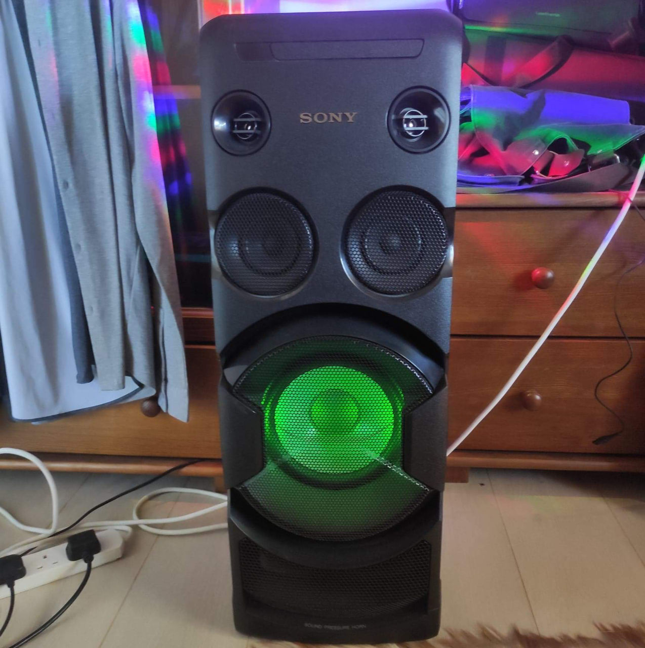SONY MHC - V50D