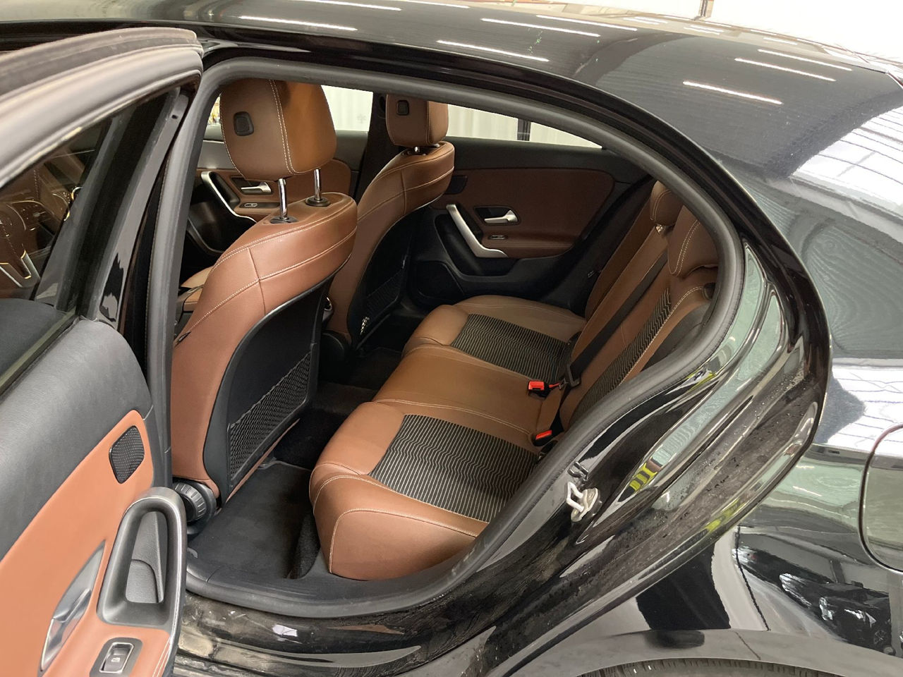 Mercedes A-Class foto 16