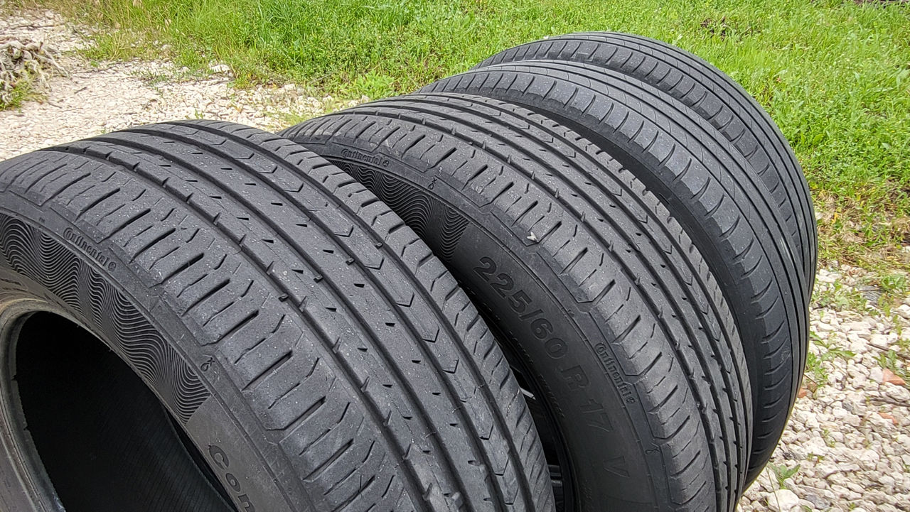 R17 225/60 Continental/Michelin foto 1