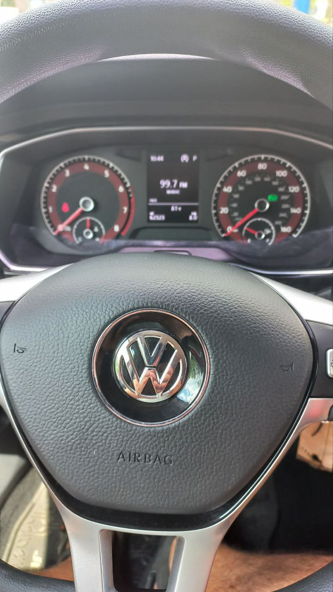 Volkswagen Jetta foto 11