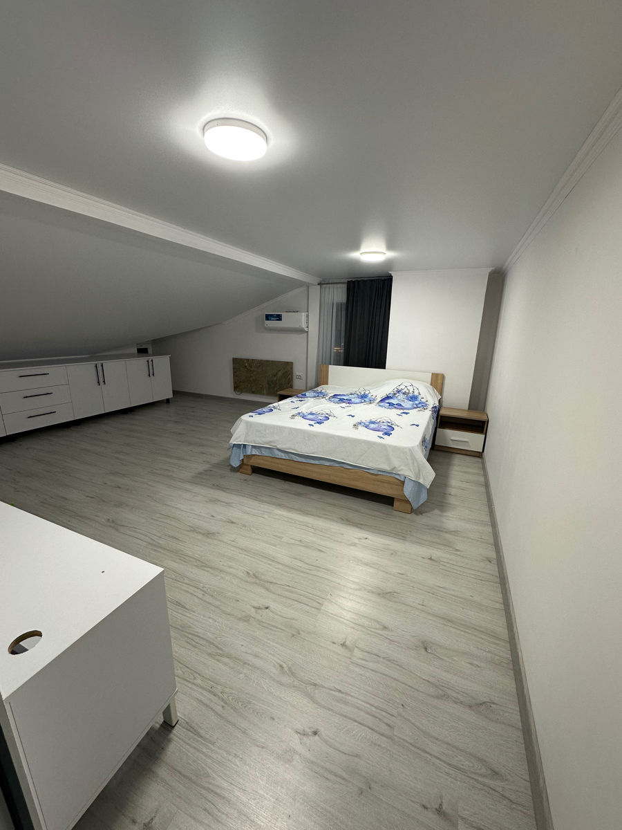 Apartament cu 3 camere, 110 m², Centru, Soroca foto 2