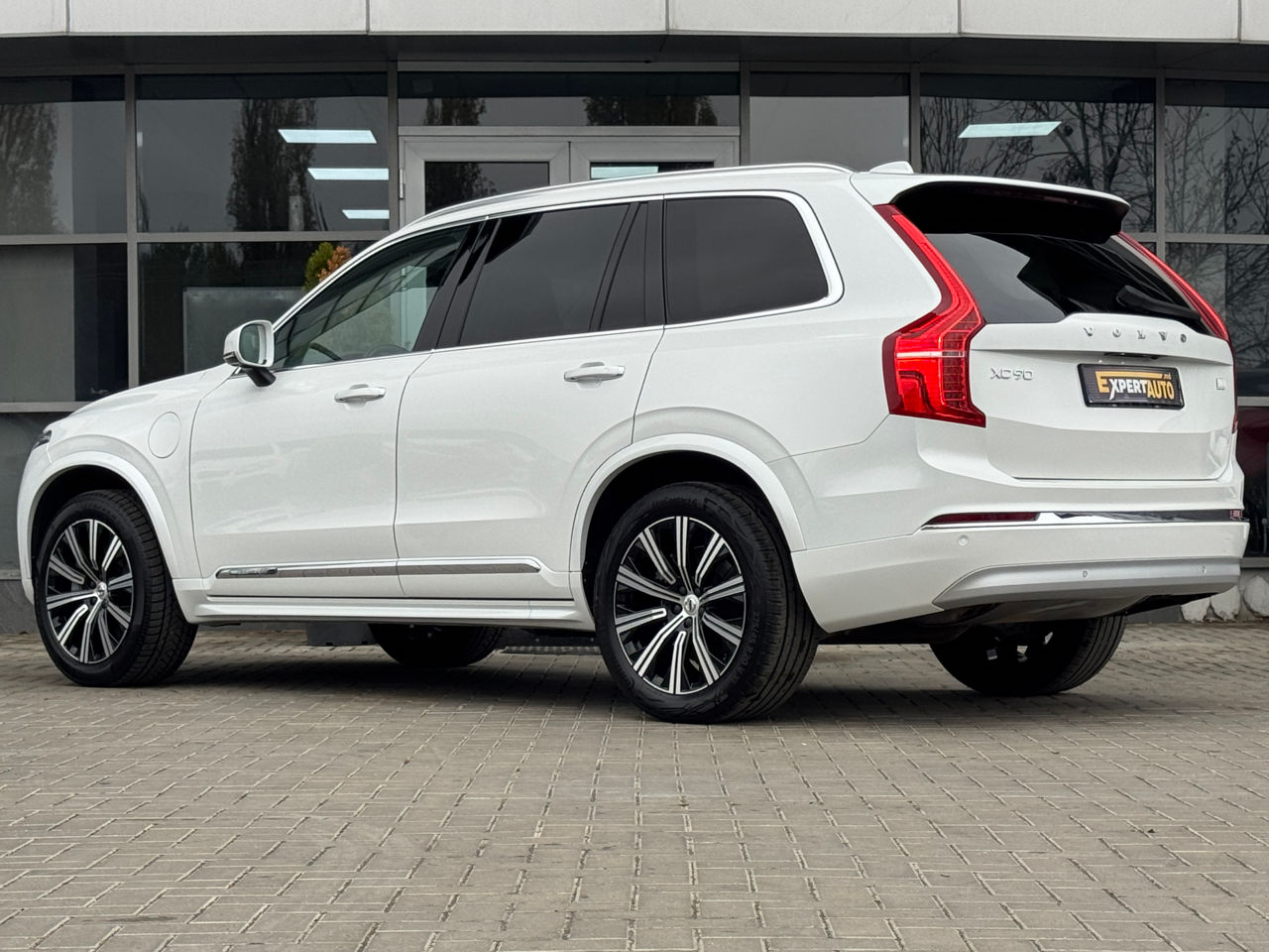 Volvo XC90 — фото 4