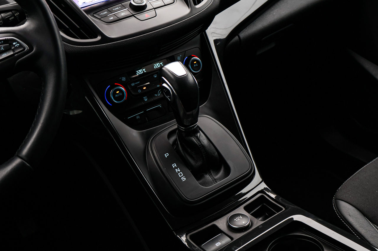 Ford Kuga фото 7