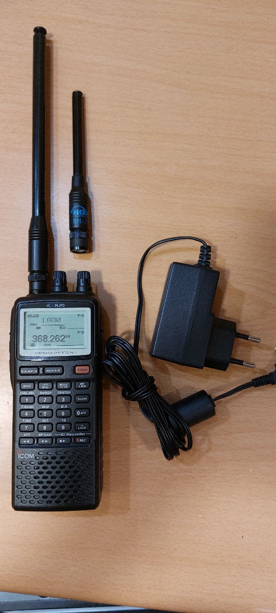 Сканер ICOM IC- R20 foto 0