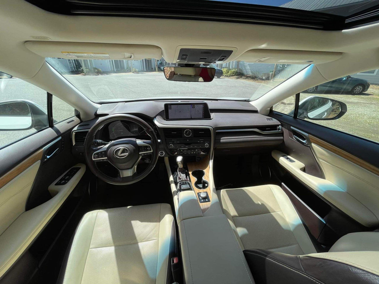 Lexus RX Series фото 3