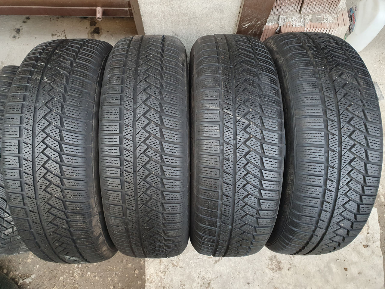 225/65/ r17- continental.2018г.