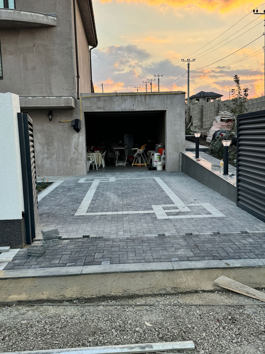 Pavaj de calitate,montam pavaj rapid ,pret avantajos foto 2