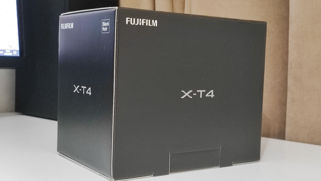Fujifilm XT-4 Nou Sigilat!