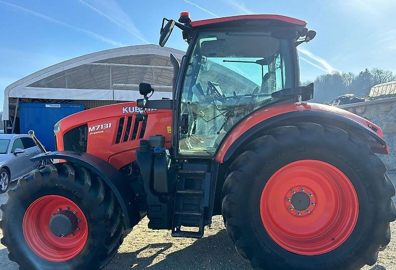 Kubota M7131 Premium foto 2