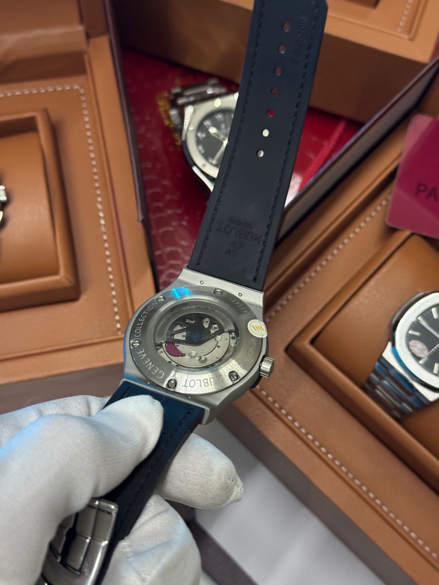  Ceasuri bărbătești  Hublot foto 3