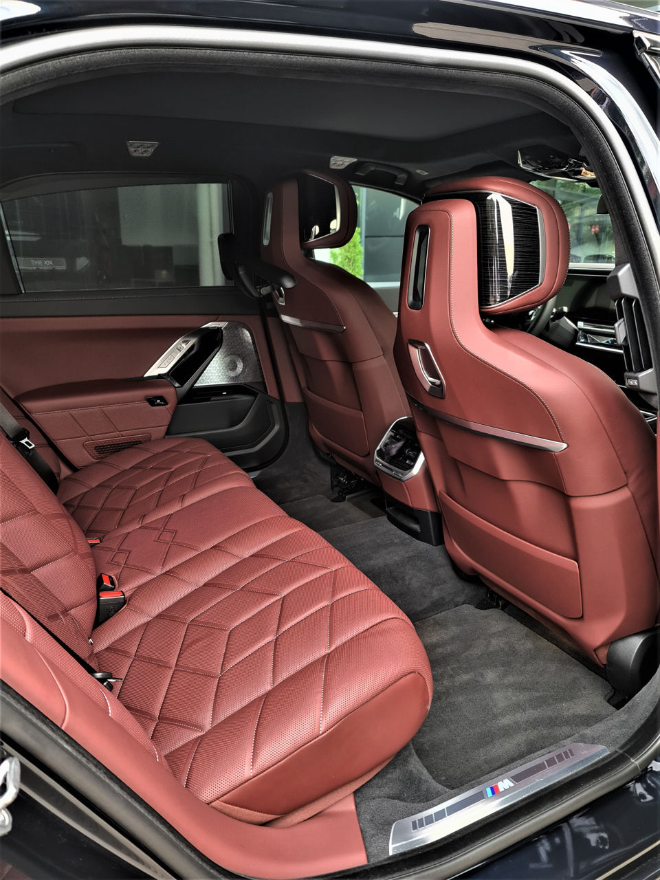 BMW 7 Series foto 3