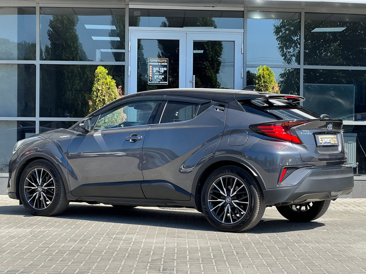 Toyota C-HR — фото 4